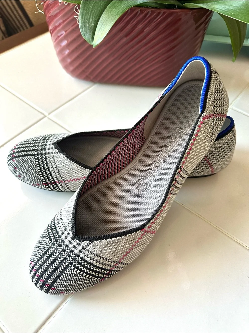 Rothy’s The Flat Plaid Knit Ballet Flats Gray Pink Blue Women’s Size 9